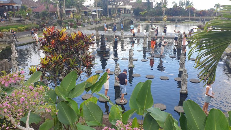 1-er-aout-des-rizieres-de-babi-aux-bains-royaux-de-tirtagangga_11