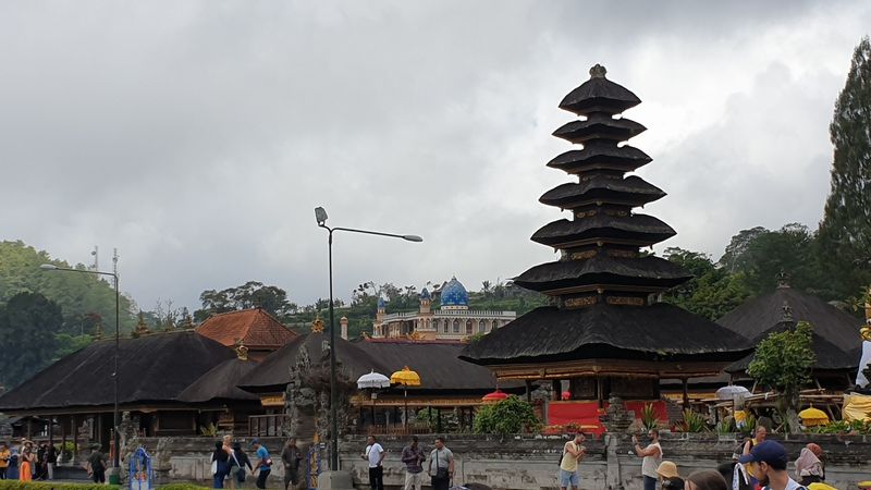 temple-ulun-danu-beratan_8