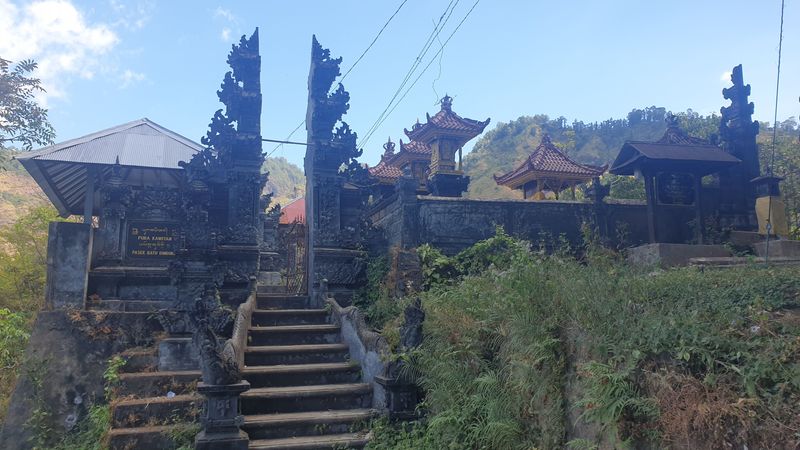 30-juillet-du-lac-batur-a-amed