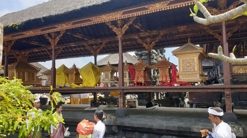 le-temple-besakih_19