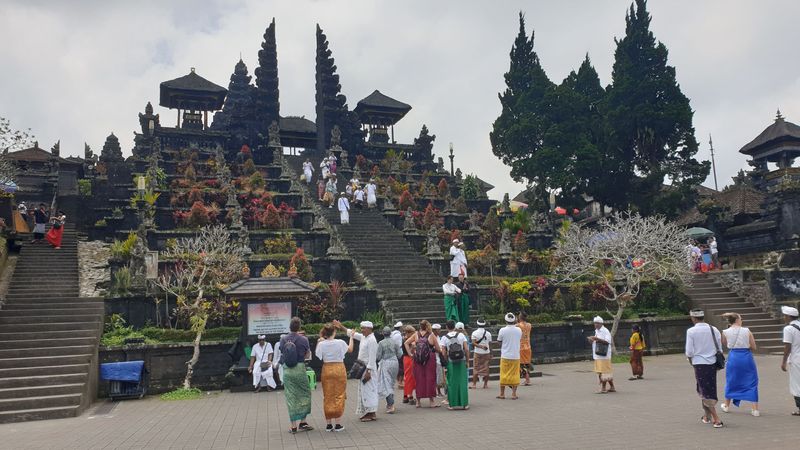 le-temple-besakih_6
