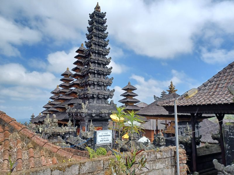 le-temple-besakih_16