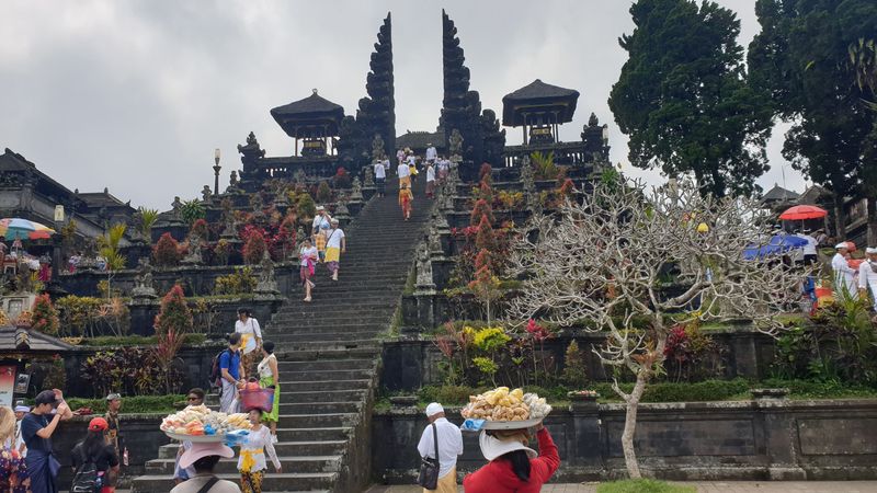 le-temple-besakih_22