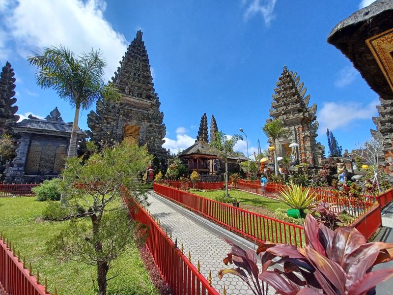 le-temple-ulun-danu-batur_5